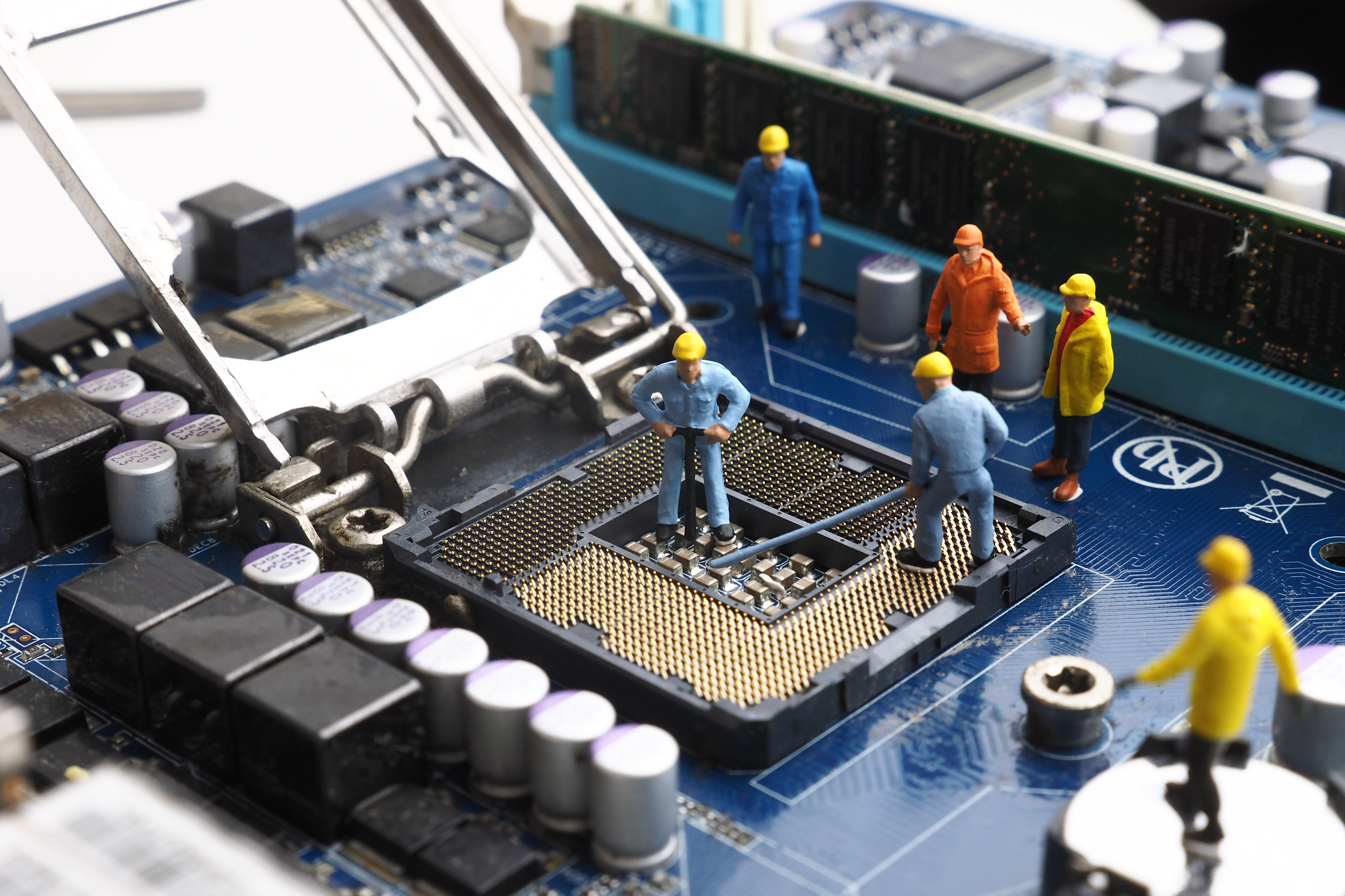 Embedded IoT
